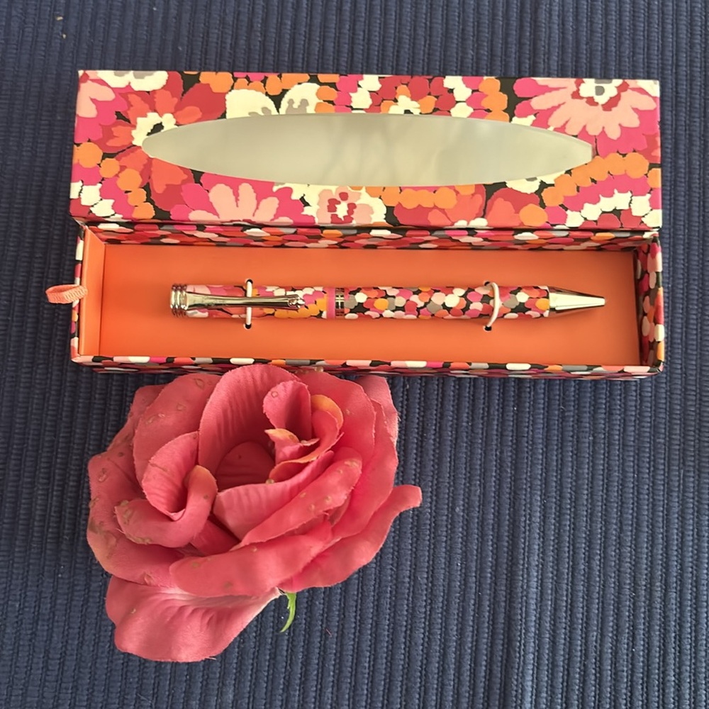 Vera Bradley Ball point Pens NWT in box - Picture 2 of 5